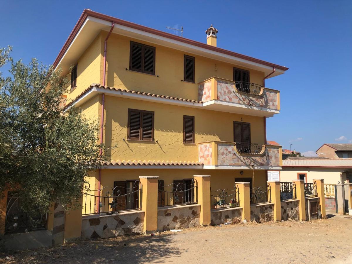 Casa Vacanze Al Parco Apartment Giba Luaran gambar